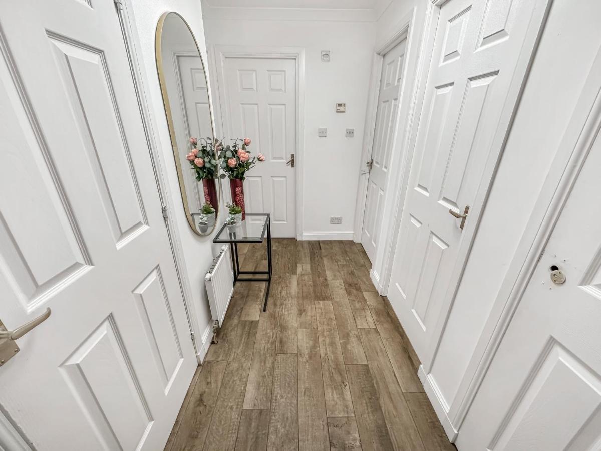 Comfortable 2 Bedroom Flat In The City Centre Edinburgh Exterior photo